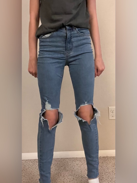 wild fable Denim - Wild Fable High-Rise Distressed Jeans size 2